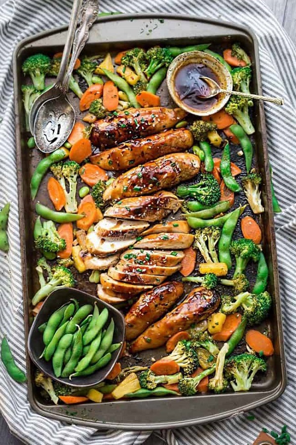 15 Sheet Pan Recipes You Need To Meal Prep This Week #SheetPanRecipes #SheetPanDinners #HealthyRecipes