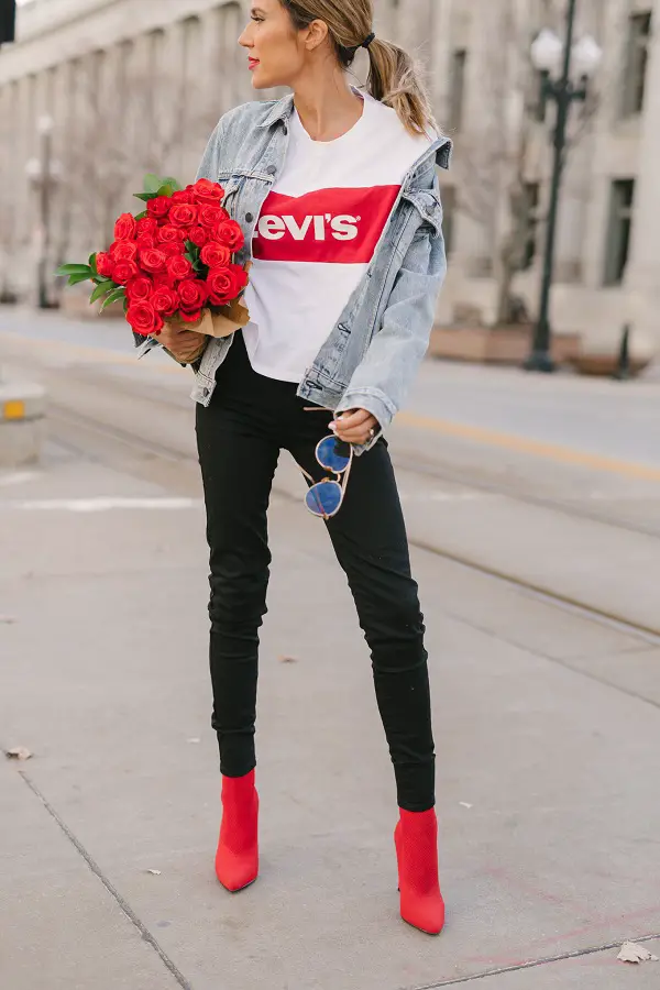 What to wear with a jean jacket #DenimJacket #DenimJacketOutfits #DenimJacketSpring #DenimJacketWinter
