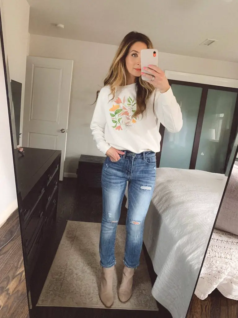 distressed-jeans
