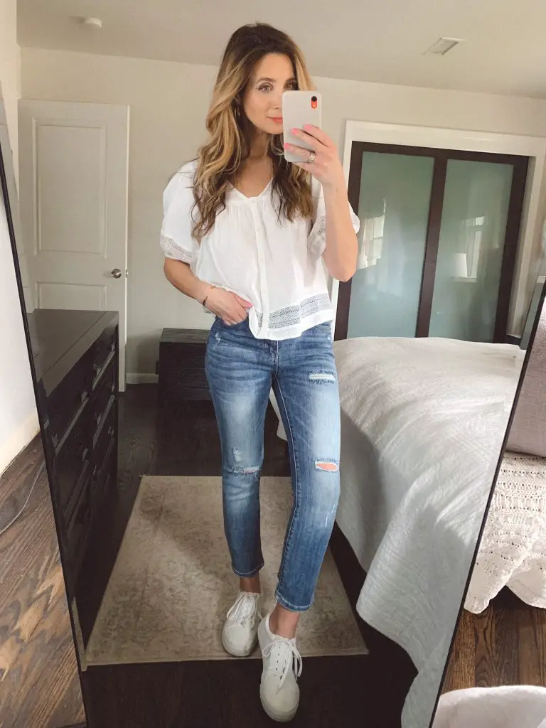 social=threads-risen-jeans